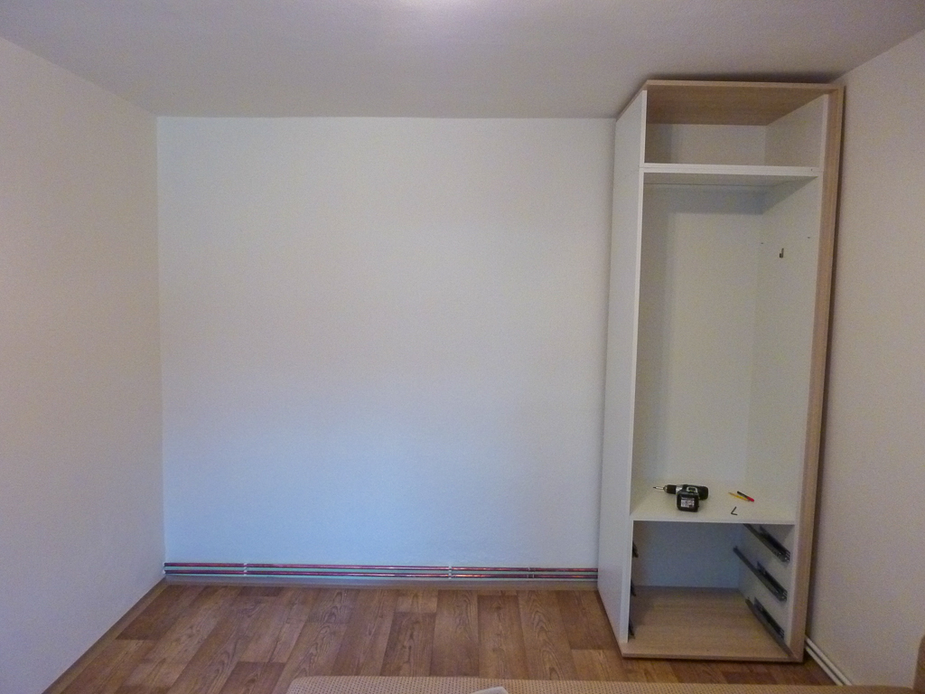 Vestavěná skříň - realizace 10