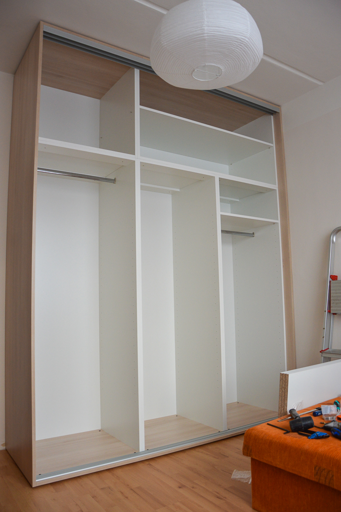 Vestavěná skříň - realizace 8